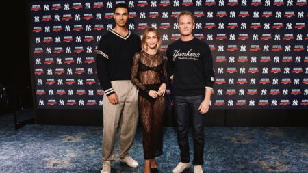 Neil Patrick Harris, Julianne Hough, Austin Scott to Return to Broadway in ‘Damn Yankees’