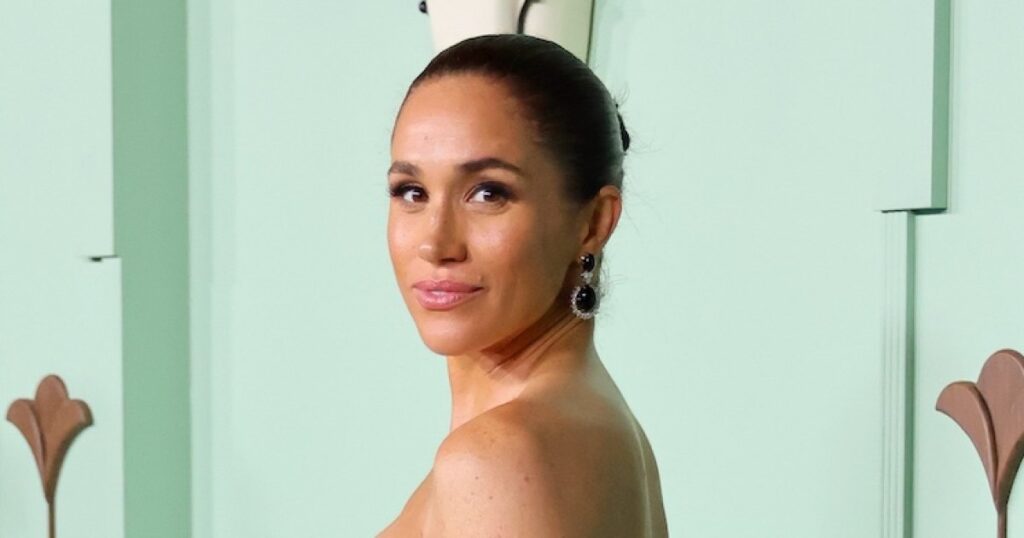 Meghan Markle’s Phone Number and Message Leaked From School Parents’ WhatsApp Group Chat: Report
