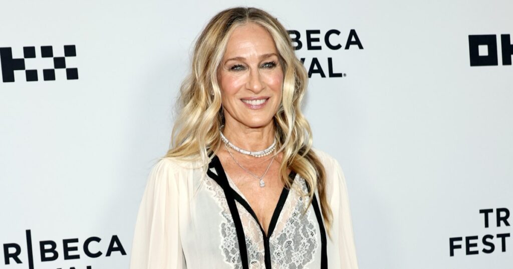 Sarah Jessica Parker Can’t Live Without Lip Gloss — And She Swears by This $13 Drugstore Pick