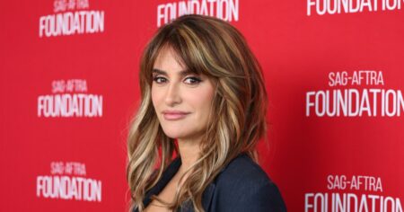 Penélope Cruz Wore the Two-Toned Flats Style That Makes Any Outfit Look Rich-Rich — Only $30