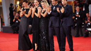 Venice Home Crowd Gives Italian Horror ‘The Spiral’ 9-Minute Standing Ovation