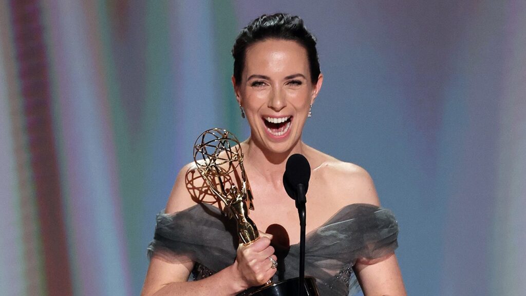 ‘Widow’s Bay’ Star Kate O’Flynn Wins First Emmy for Supporting Comedy Actress: “Role of a Lifetime”