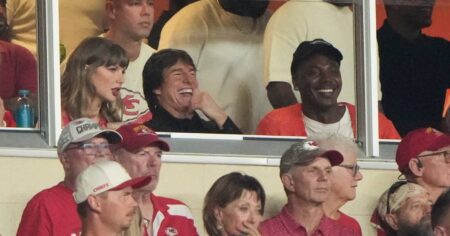 Taylor Swift skips the Emmys for Arrowhead, cheering on hubby Travis Kelce alongside Tom Cruise