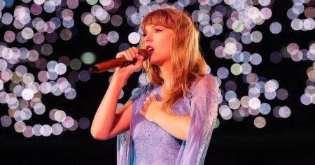 ‘That’s my husband!’ Taylor Swift gushes over Travis Kelce’s first touchdown of the season, Entertainment News